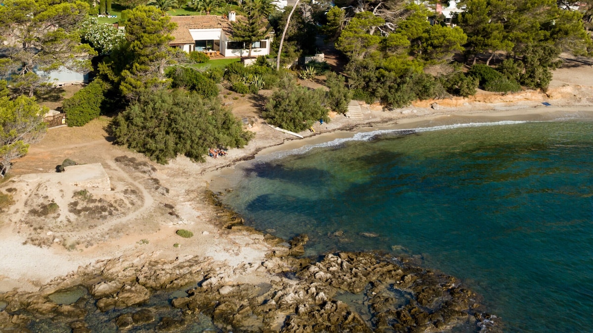 VILLA ES PINARO